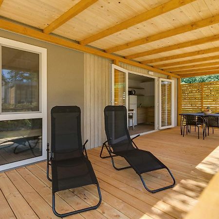 Adriamar Mobile Homes In Camping Park Umag Exteriör bild