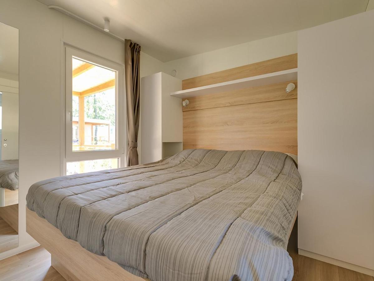 Adriamar Mobile Homes In Camping Park Umag Exteriör bild