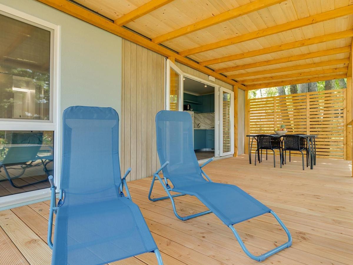 Adriamar Mobile Homes In Camping Park Umag Exteriör bild