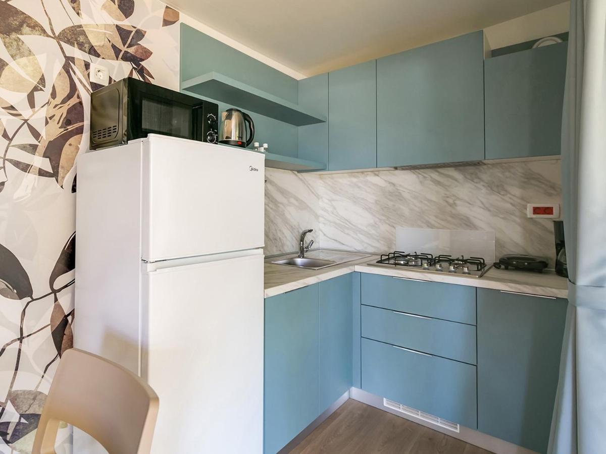 Adriamar Mobile Homes In Camping Park Umag Exteriör bild