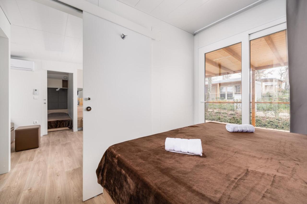 Adriamar Mobile Homes In Camping Park Umag Exteriör bild
